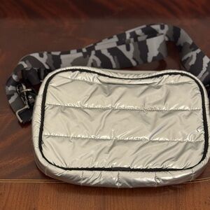 HAUTE SHORE Silver Crossbody Bag with Camo Black and Grey Strap